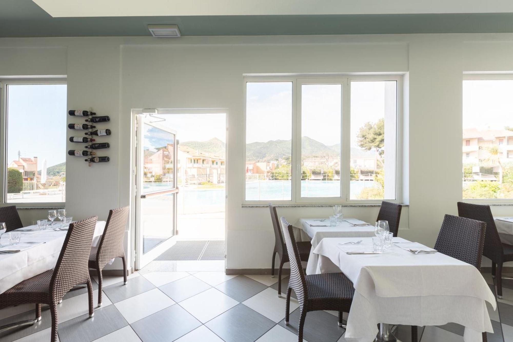 Ai Pozzi Village Resort & Spa Loano Exterior photo
